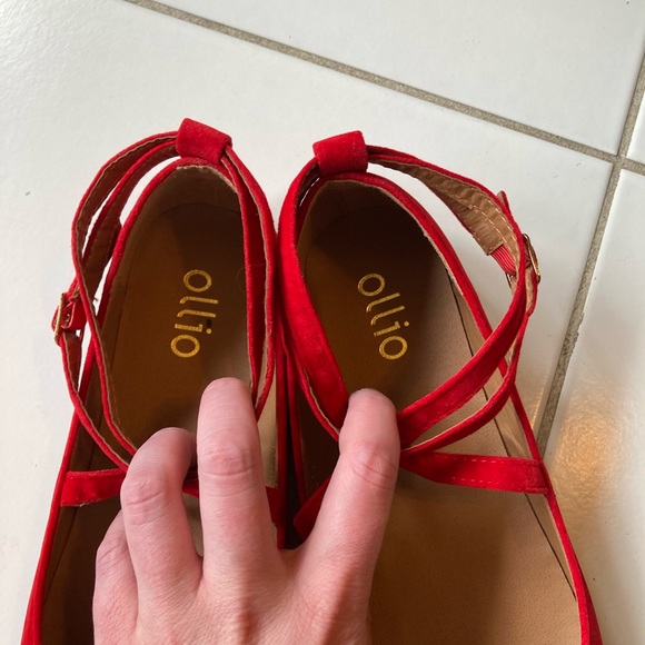 NWOT! Ollio Women’s Faux Suede Cross-Strap Flat - Picture 6 of 10
